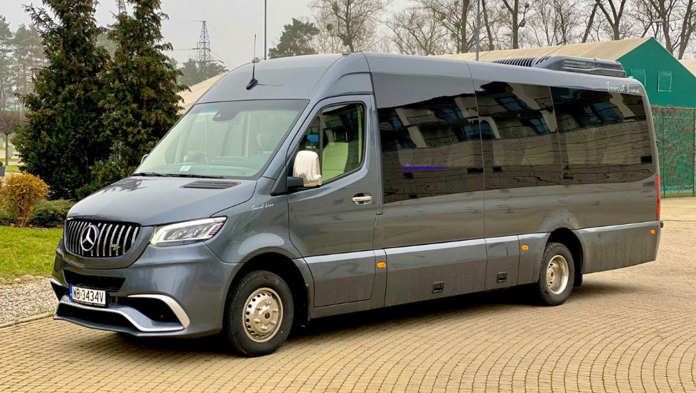 Mercdees sprinter 20 seats for rent